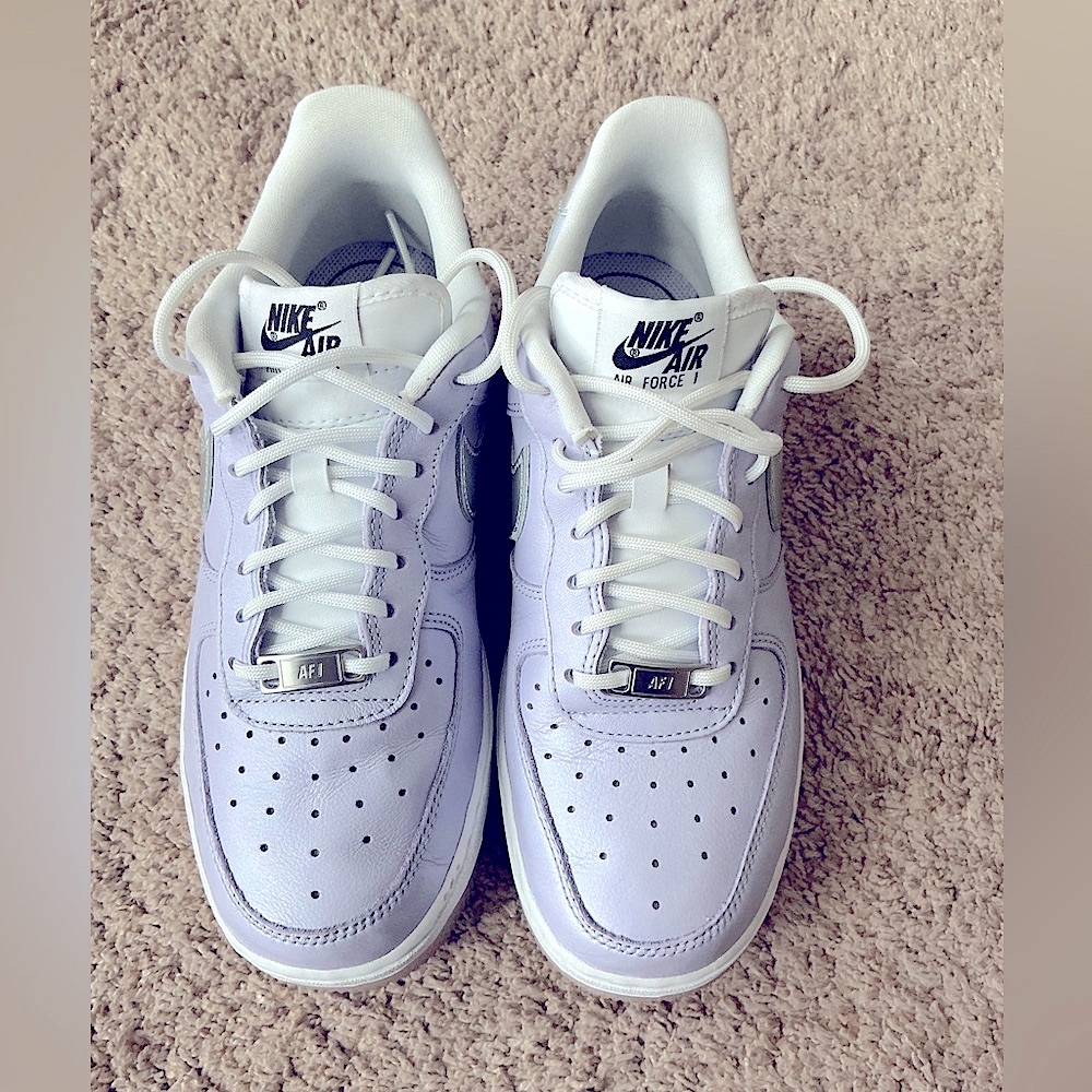 Nike Air Force 1 Low Women’s Oxygen Purple with metallic Silver